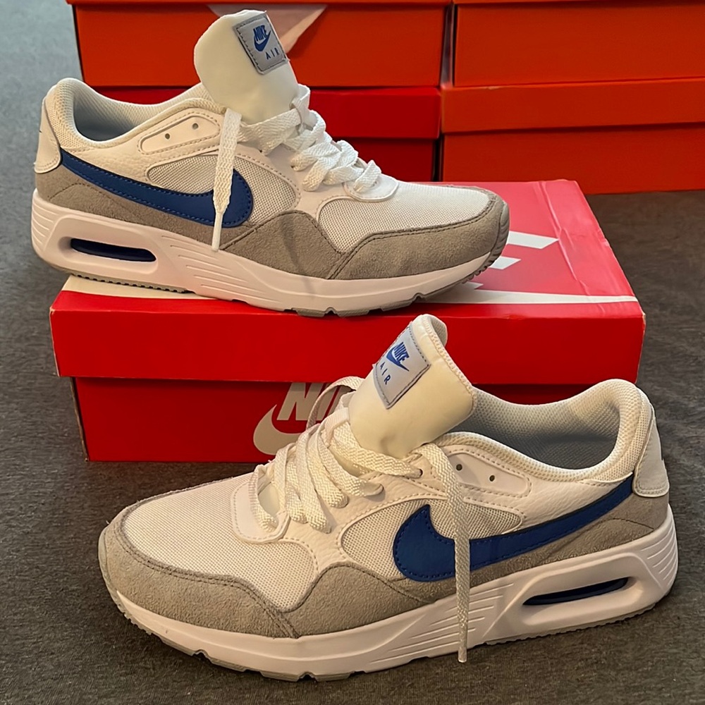 Nike Air Max SC royal blue/grey/white size 8.5 men’s / 10 women’s